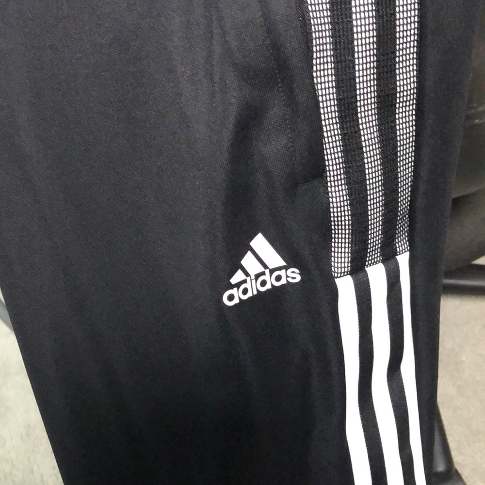 addias sweat pants, athletic, running pants, very airy like.